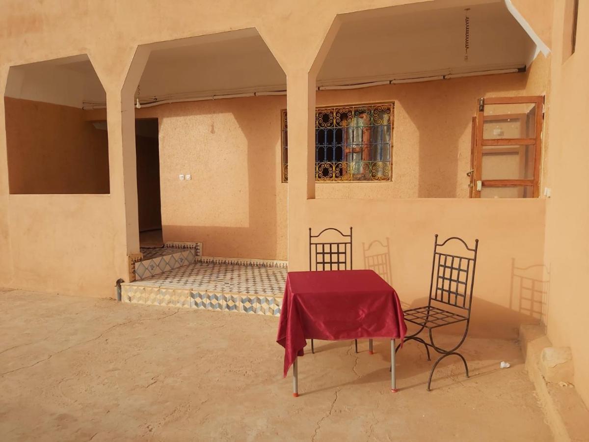 Готель Kasbah Ait Arbi Ait Ougliff Екстер'єр фото